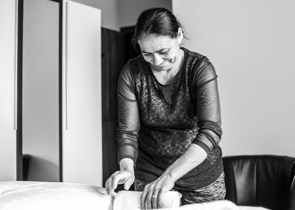 Hotel Tum Stueuermann ビューズム エクステリア 写真